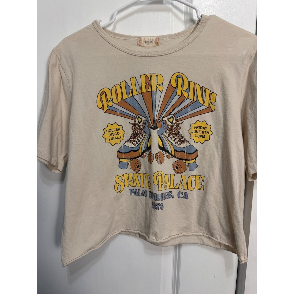Altar'd State Roller Rink Skate Palace Graphic Tee Beige Cotton Crop Top M